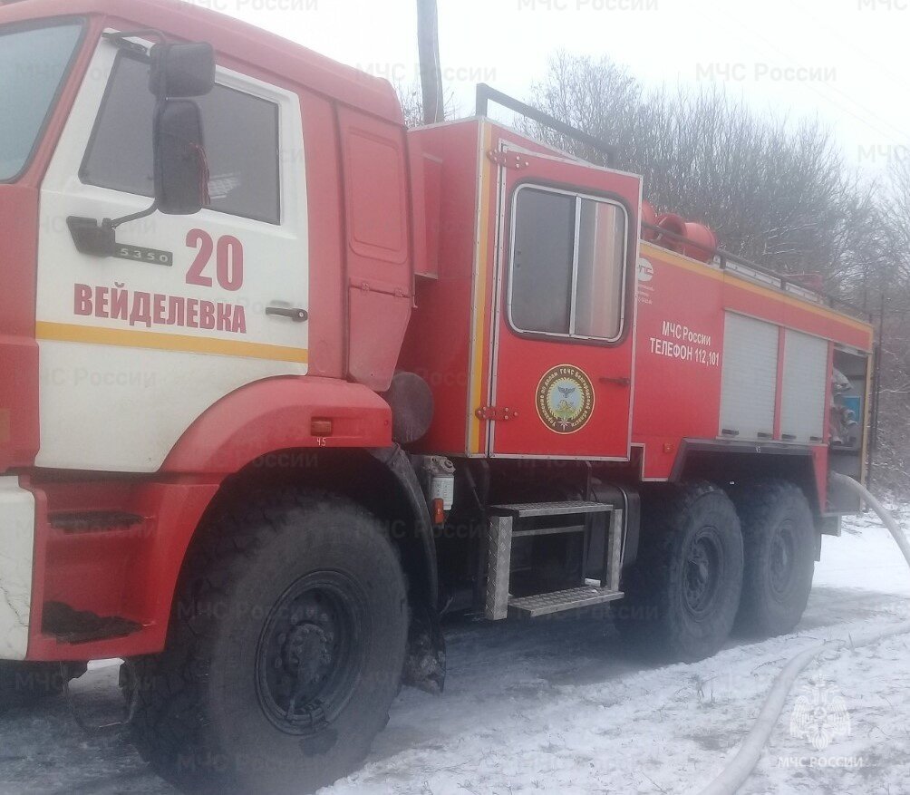 Спасатели МЧС России приняли участие в ликвидации ДТП  на автодороге  Вейделевка – Валуйки Вейделевского района